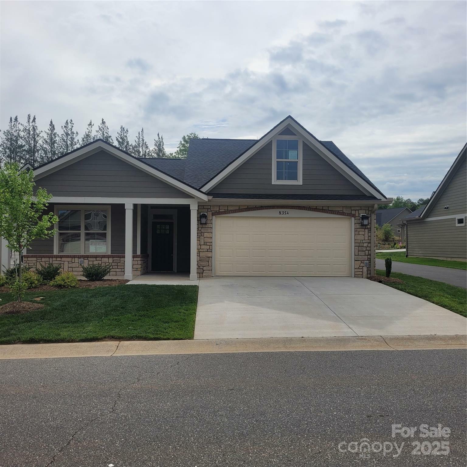 835 A Wynnshire Drive 53  Hickory NC 28601 photo