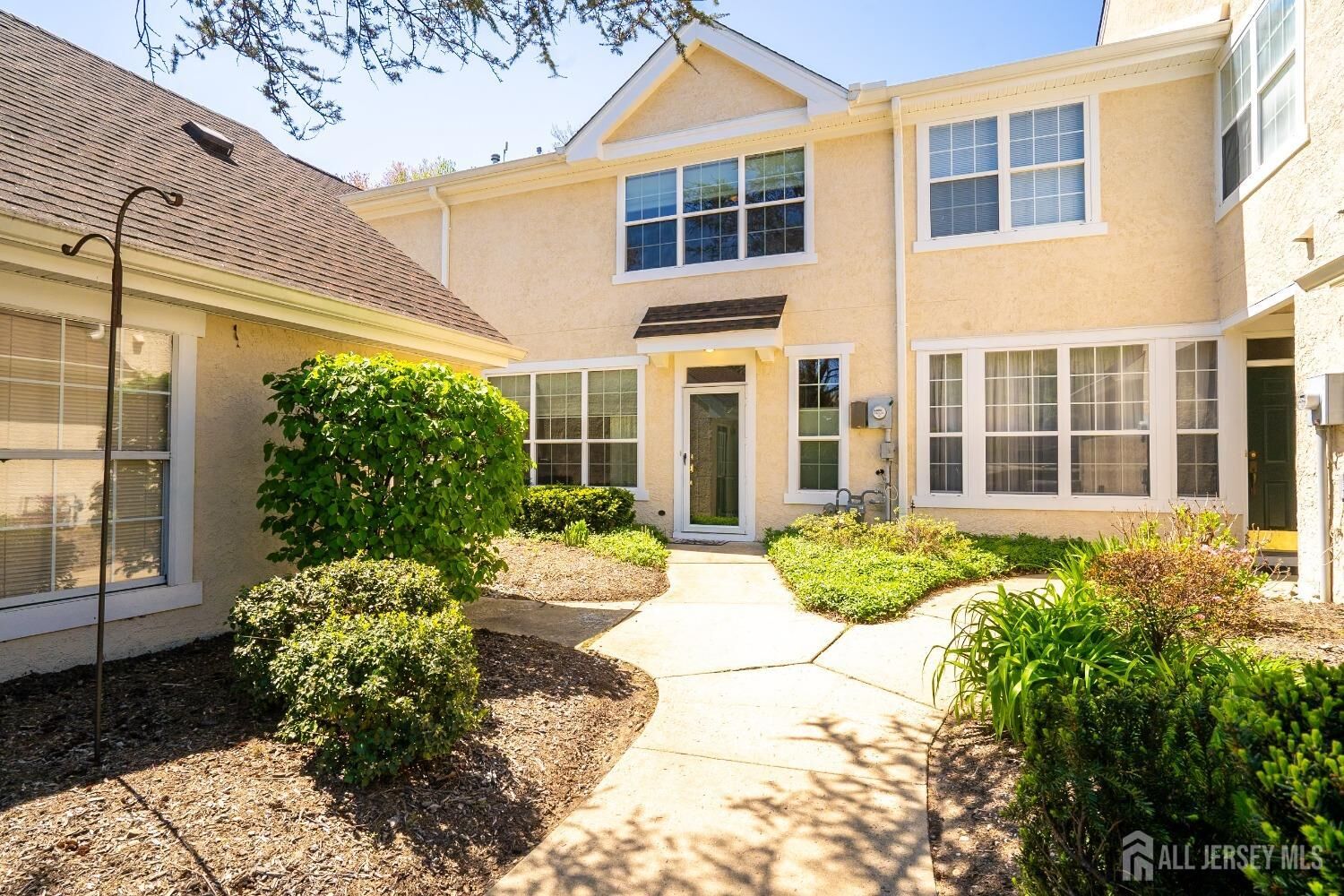Property Photo: 47 Ashford Drive NJ 08536