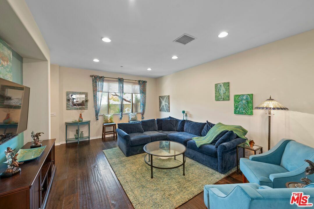 Property Photo: 616 W Imperial Ave CA 90245