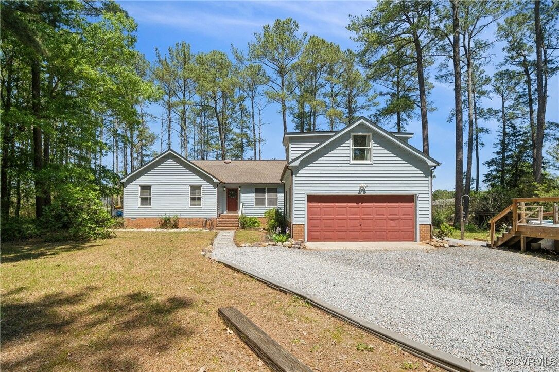 Property Photo:  170 Windward Way  VA 23138 