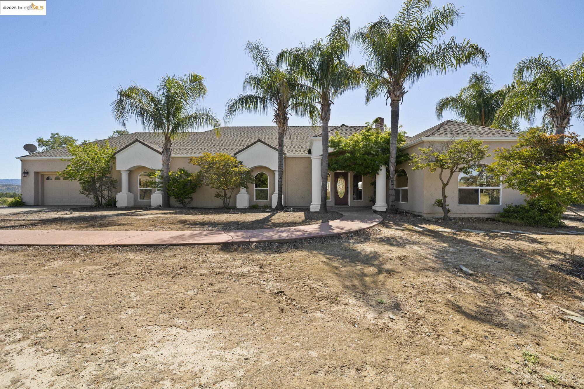 Property Photo: 9929 Banderilla Drive CA 95329
