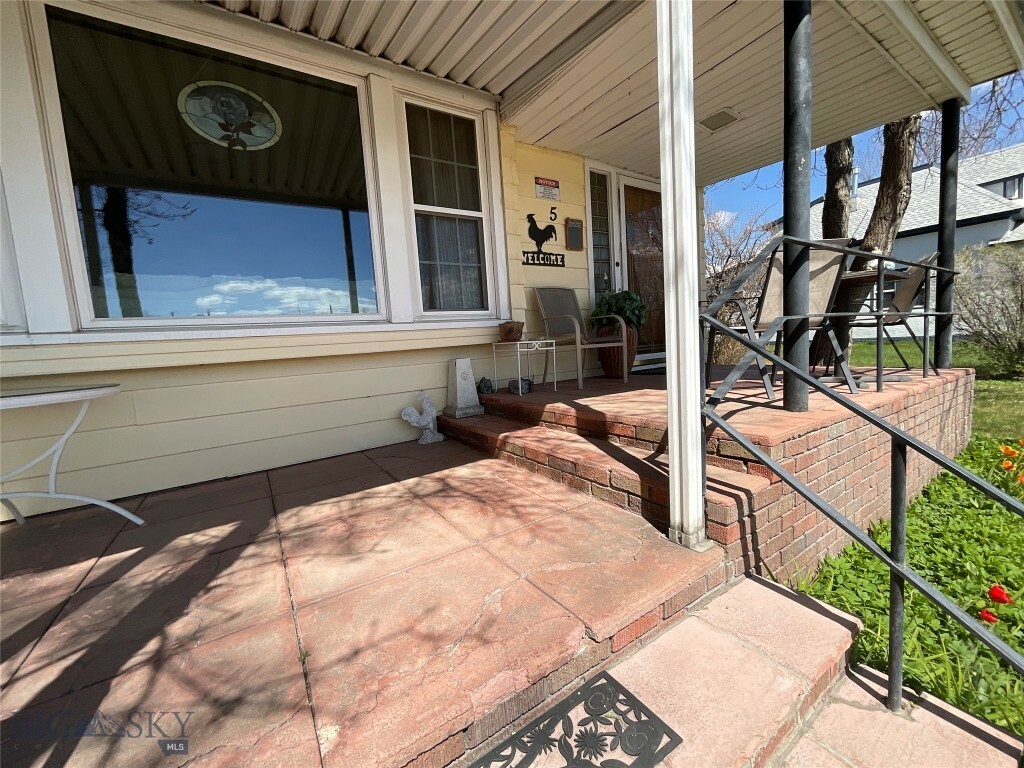 Property Photo: 5 1st Street W MT 59759