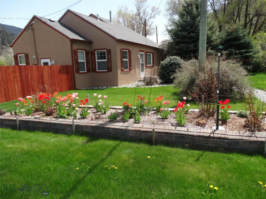 Property Photo: 5116 US Highway 89 South S MT 59047