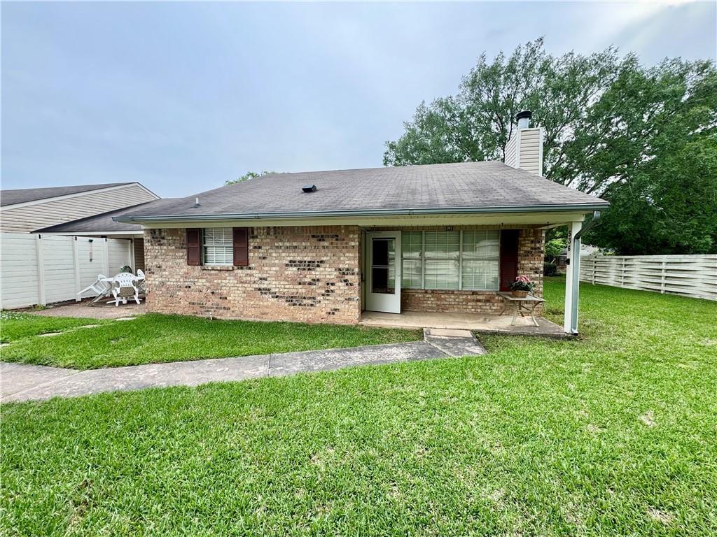 Property Photo:  536 Oakland Drive  LA 71457 