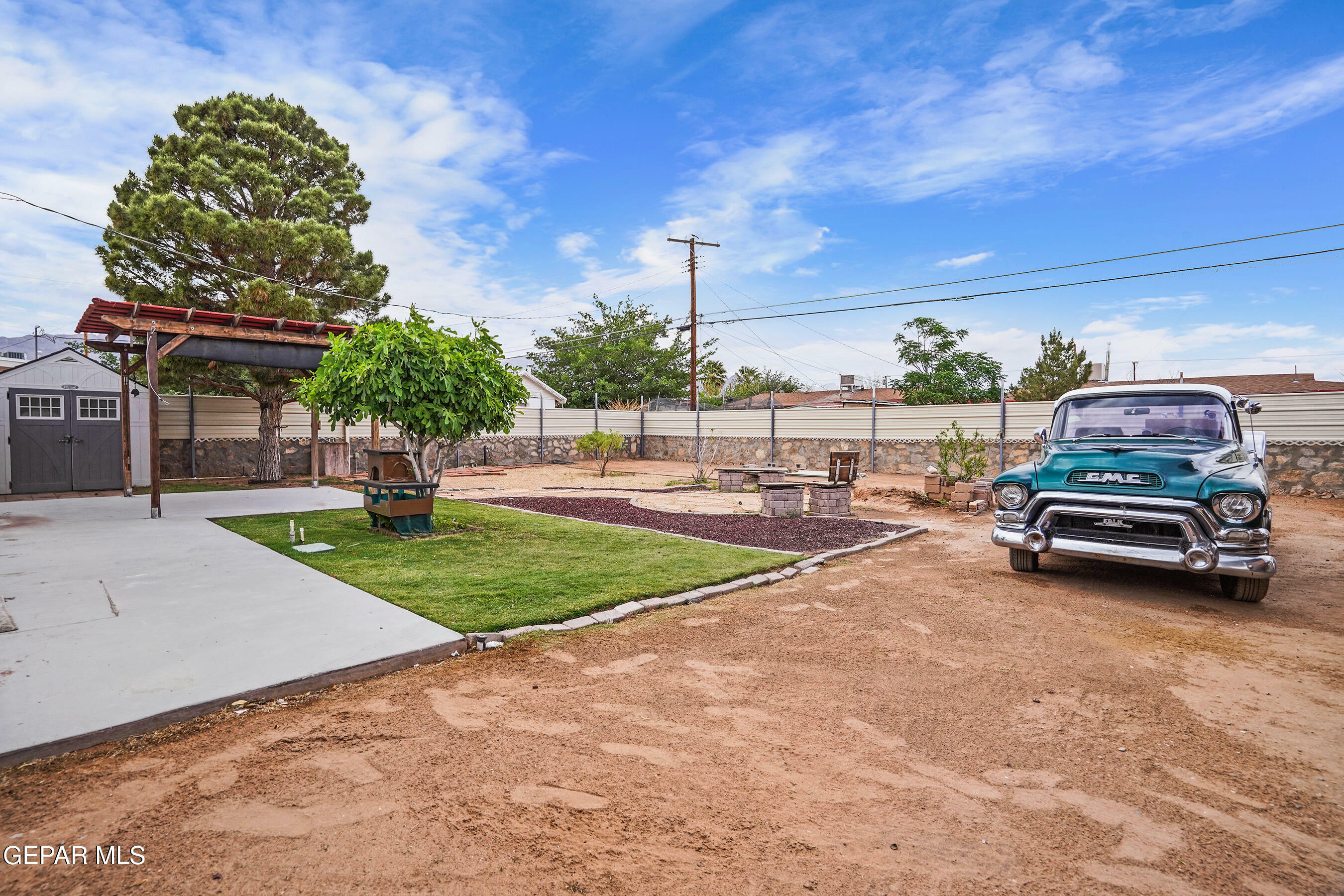 Property Photo: 4911 Sierra Madre Drive TX 79904