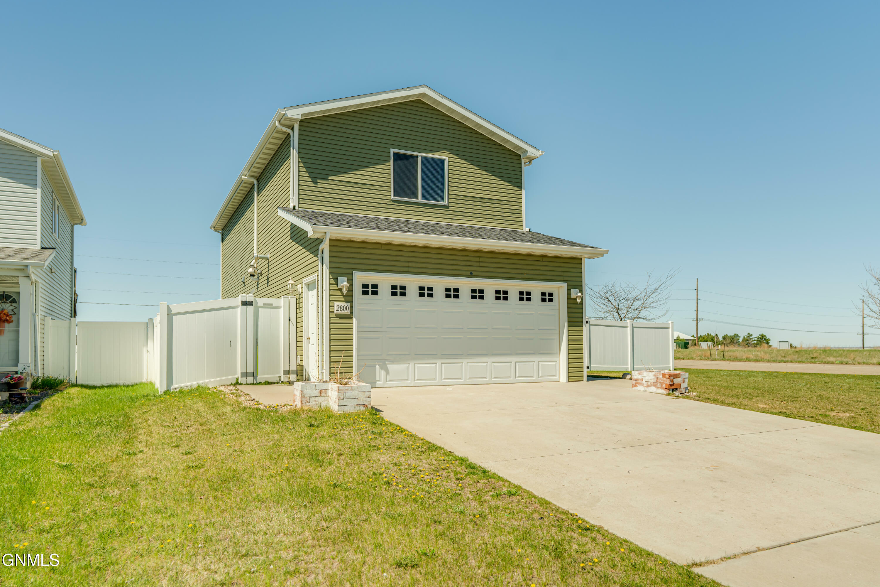 Property Photo: 2800 Finley Street ND 58504
