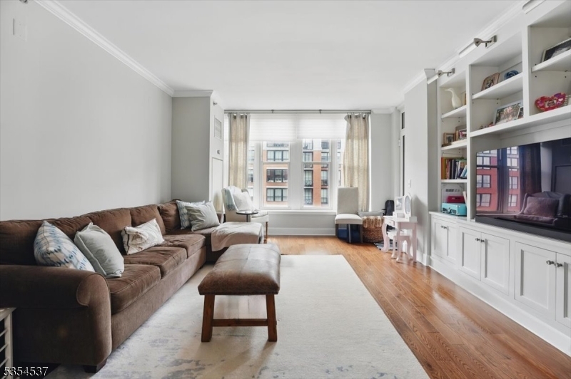 Property Photo: 1125 Maxwell Ln 908 NJ 07030