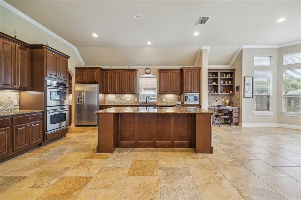 Property Photo: 7007 Paxton Court TX 77479