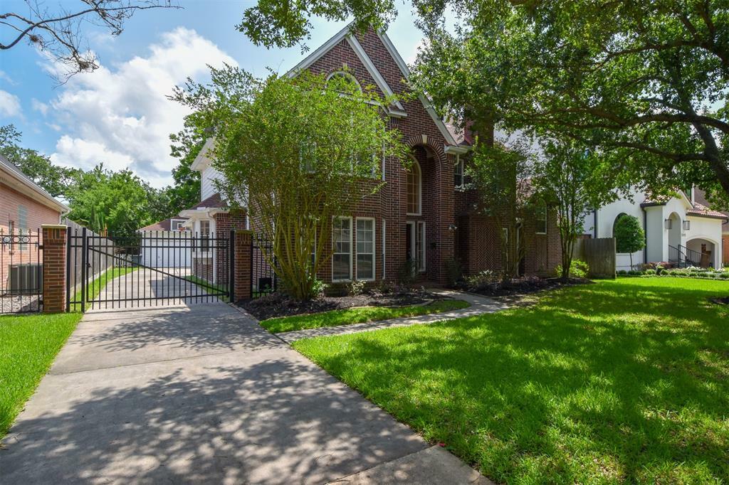 Property Photo: 5211 Laurel Street TX 77401
