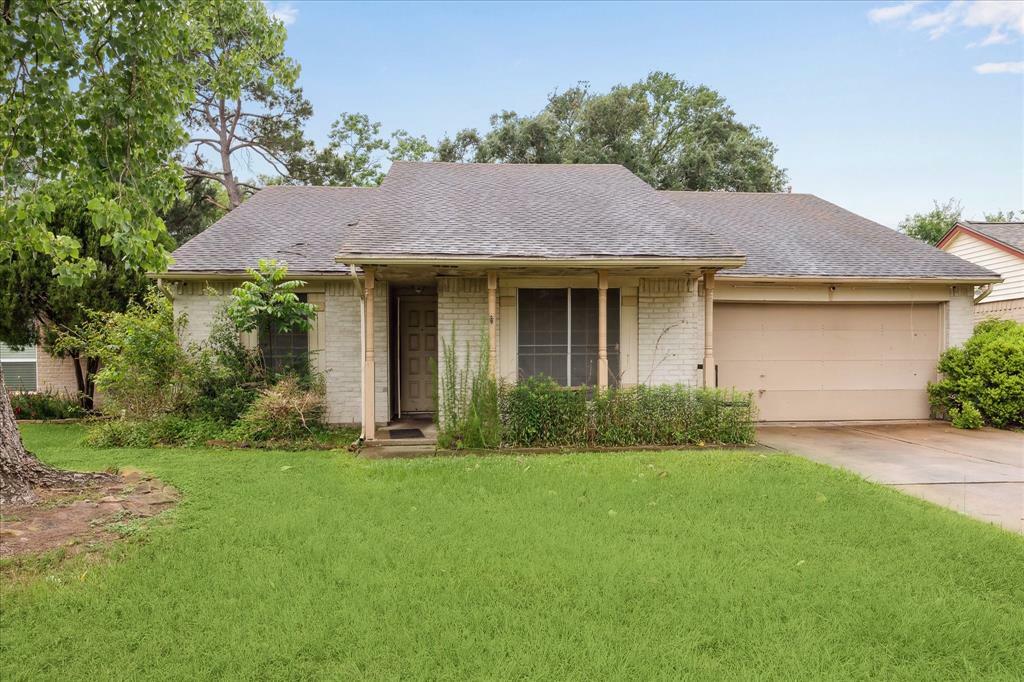 Property Photo: 18067 Forest Cedars Drive TX 77084