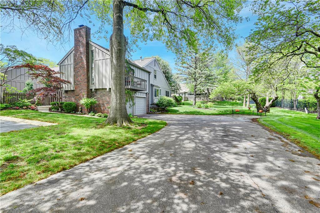 Property Photo:  4300 W 112th Terrace  KS 66211 