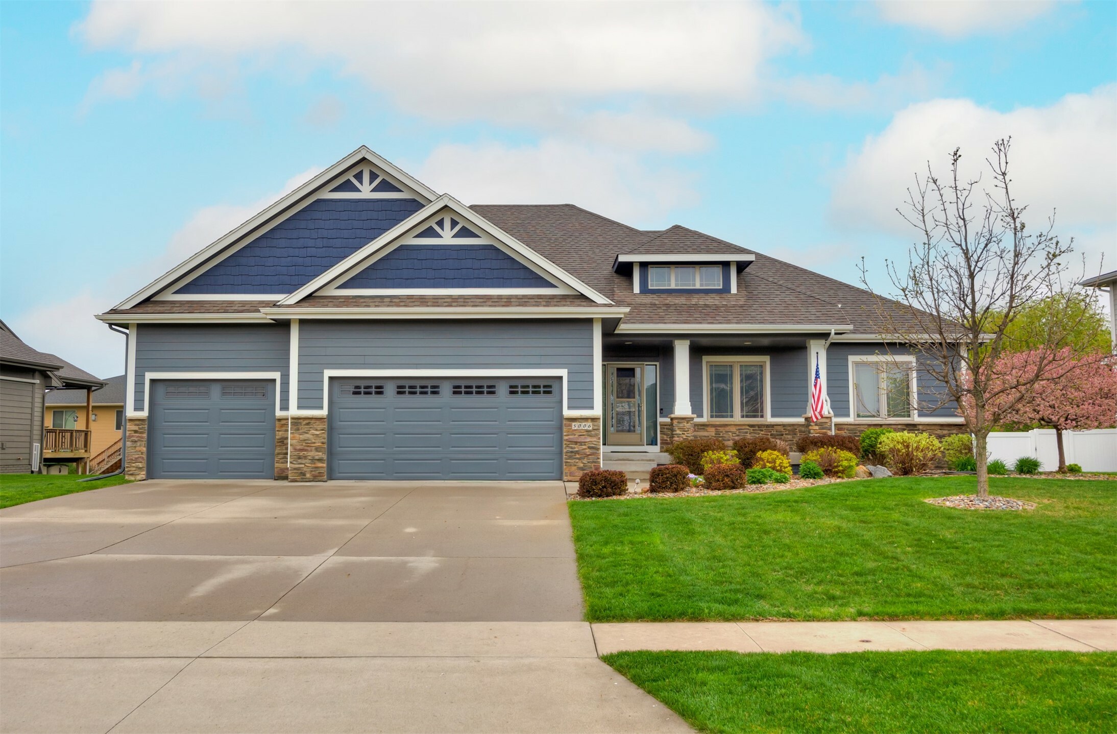 Property Photo: 5006 NE Rio Drive IA 50021