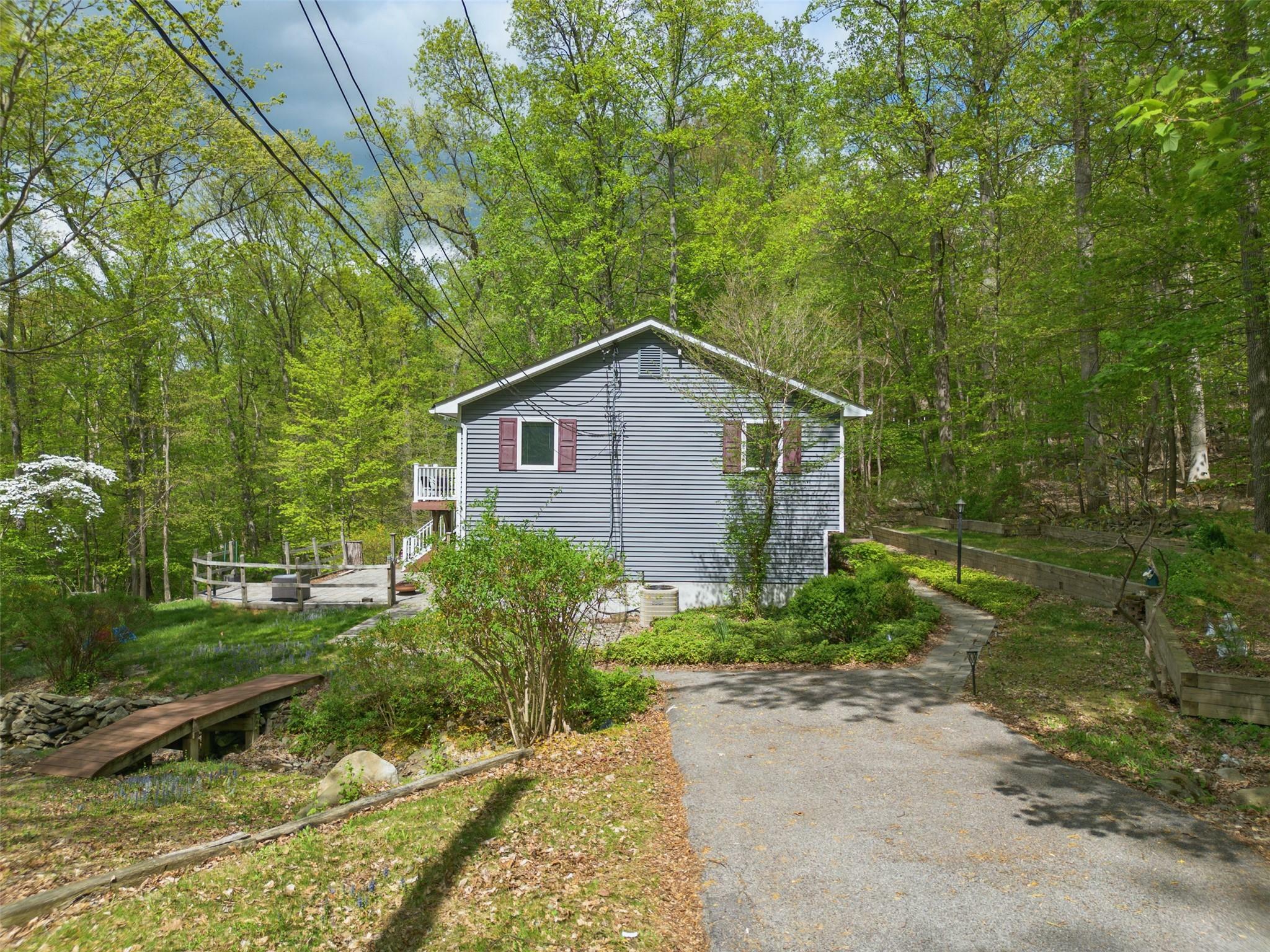 Property Photo: 3 Oak Tree Drive NY 12518