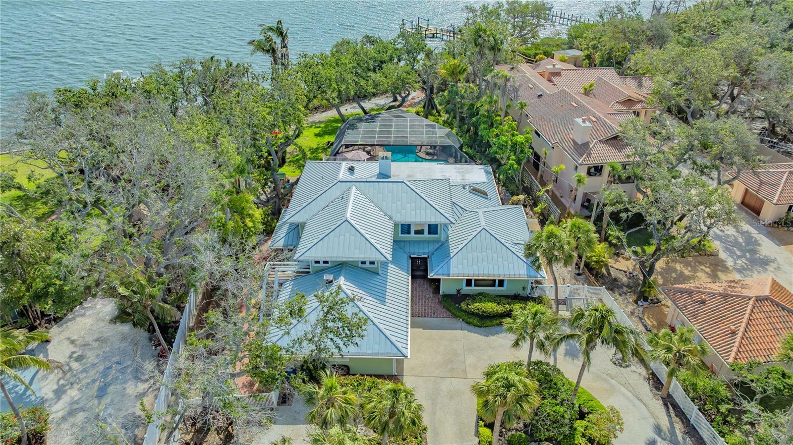Property Photo: 1042 N Casey Key Road FL 34229