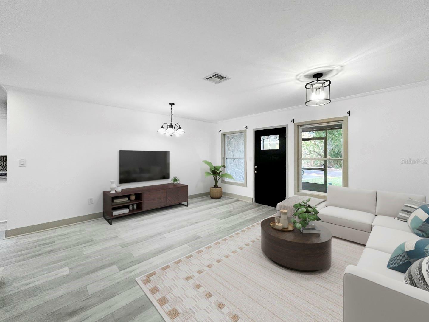 Property Photo: 7490 Locust Street NE FL 33702