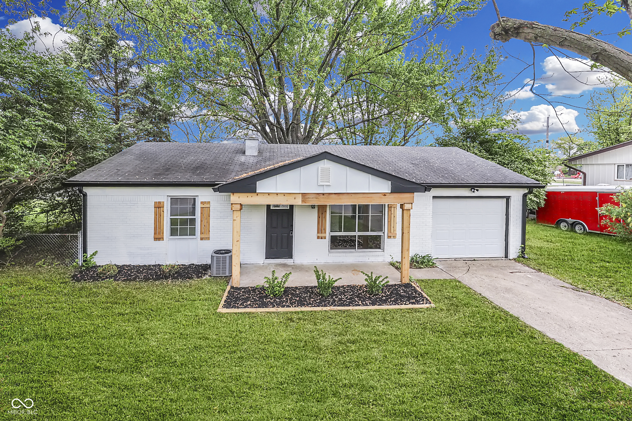 Property Photo: 2706 Shakespeare Drive IN 46227