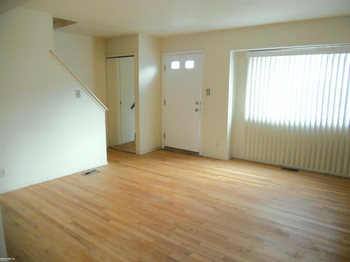 Property Photo:  8219 Dartmouth Avenue  MI 48093 