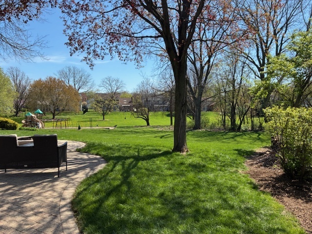 Property Photo: 5S641 Bluff Lane IL 60540