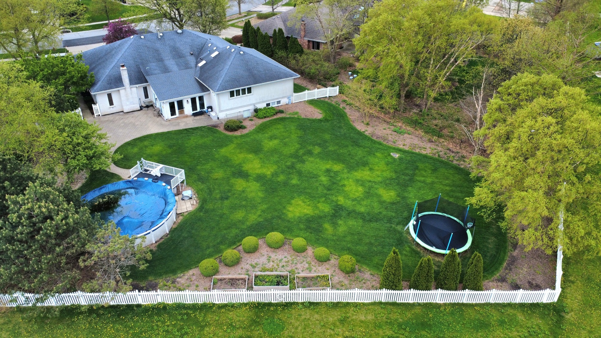 Property Photo: 10160 Lancaster Drive IL 60448