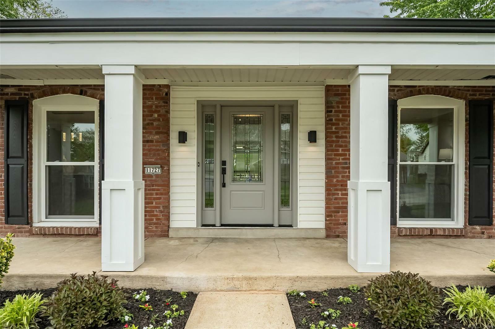 Property Photo: 11727 Summerwood Drive MO 63146