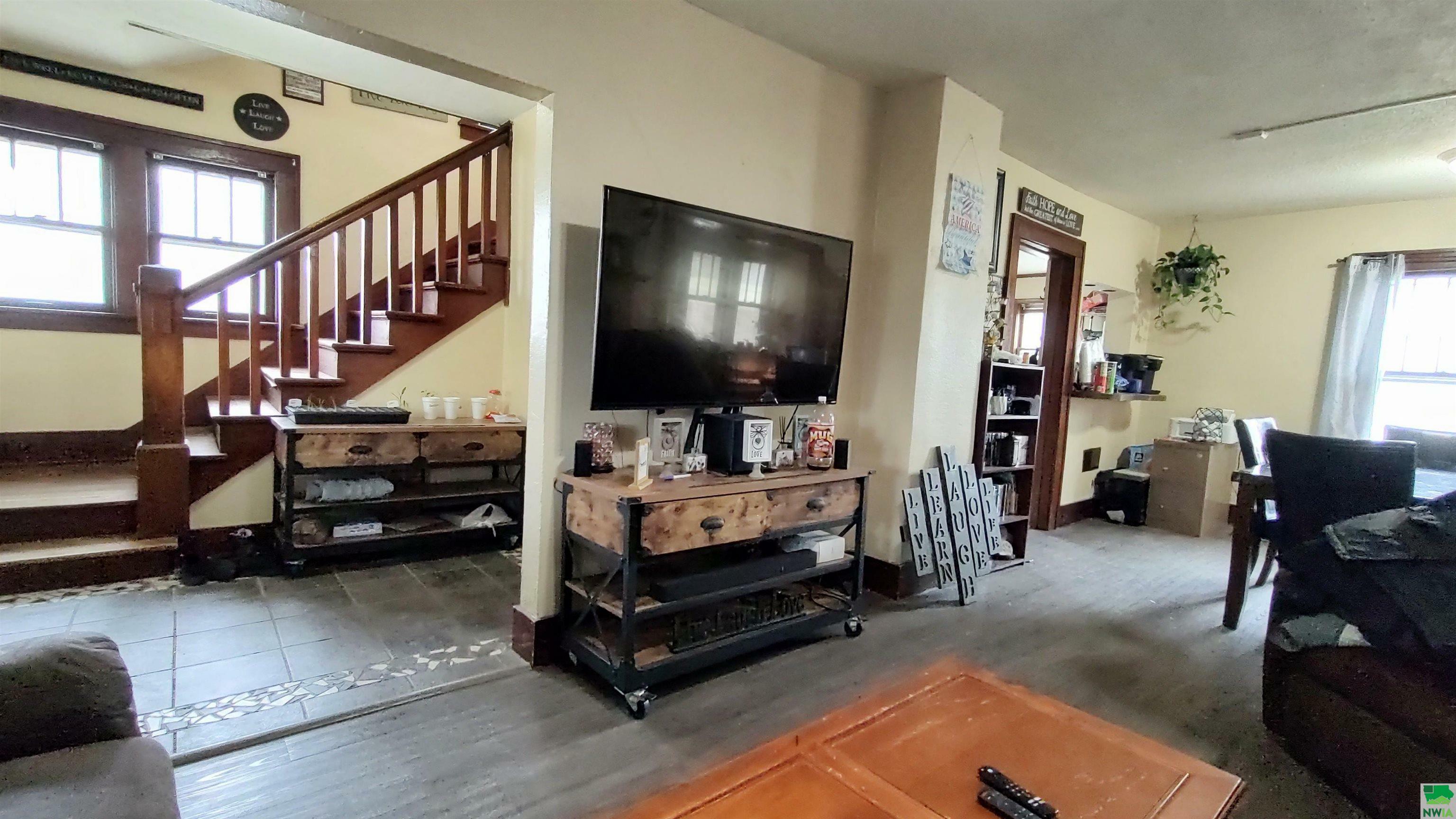 Property Photo: 3109 Garretson Ave. IA 51106