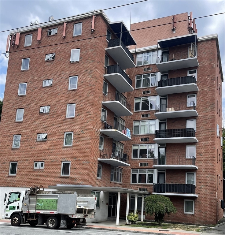 Property Photo: 125 Trapelo Rd 1 MA 02478