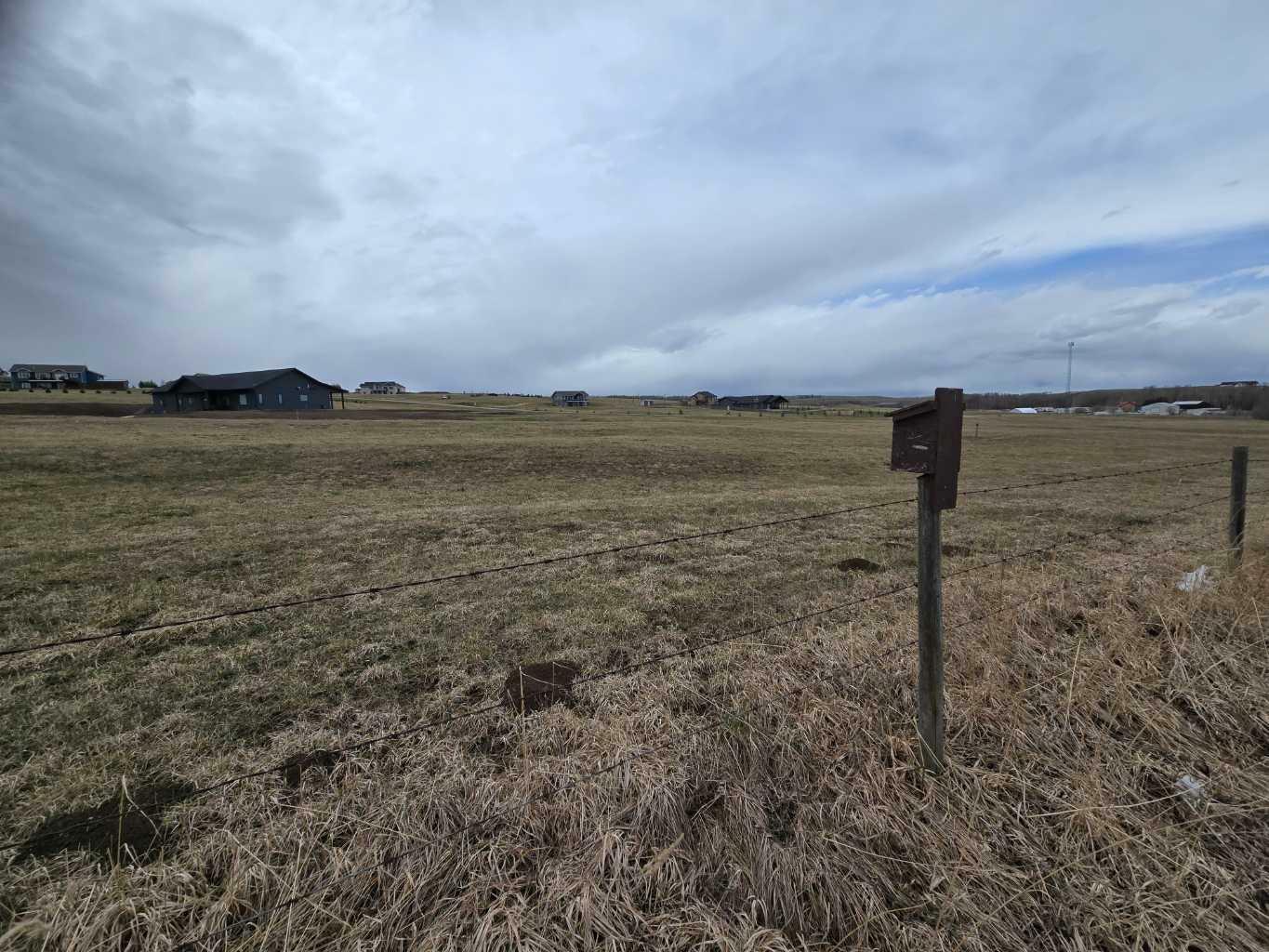 140 Bruhn Boulevard  Rural Ponoka County AB T4N 4E7 photo