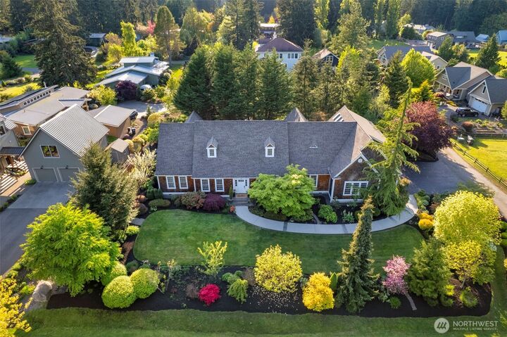 Property Photo:  11281  Fieldstone Lane NE  WA 98110 