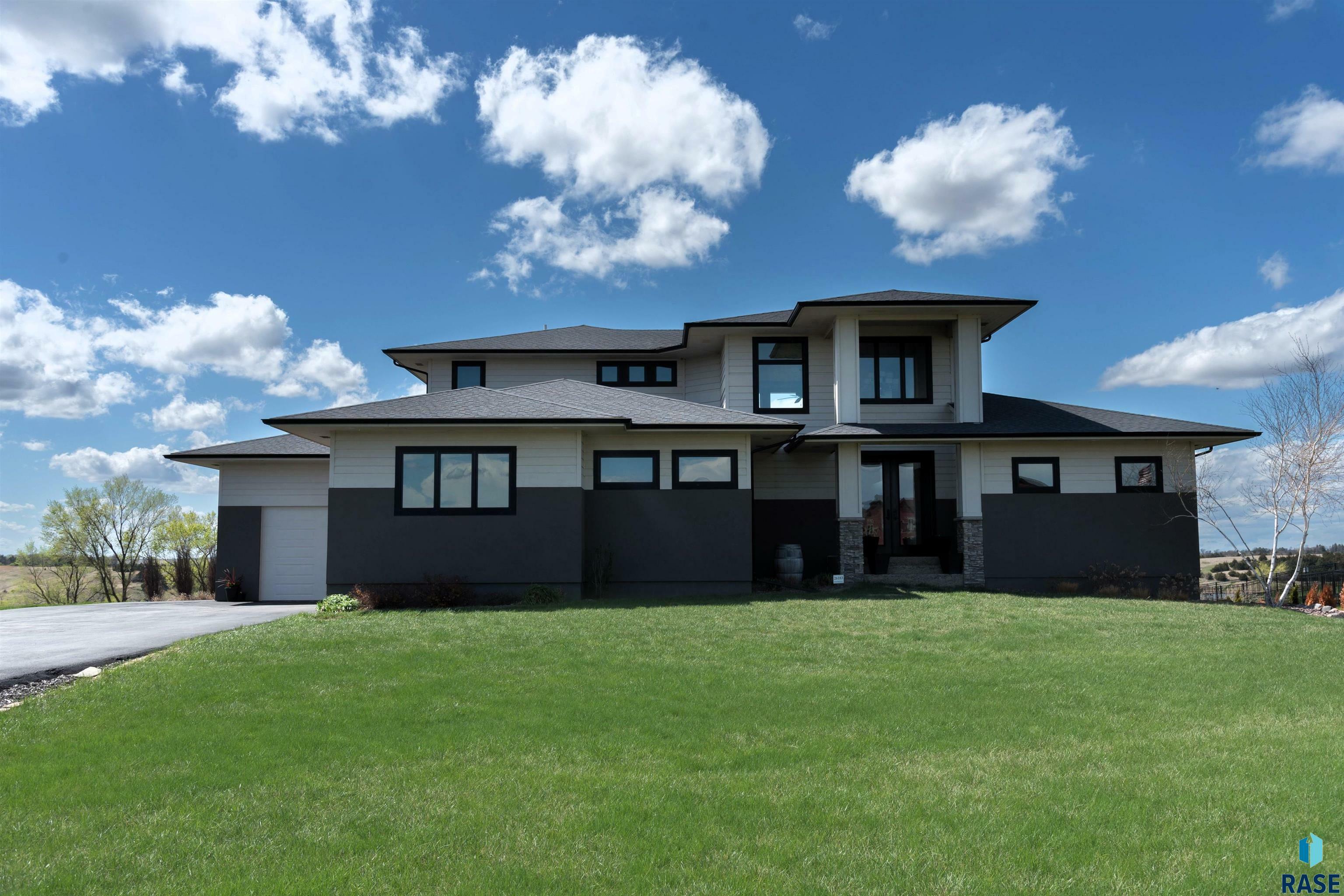 26183 Sunset Bluff Dr  Canistota SD 57012 photo