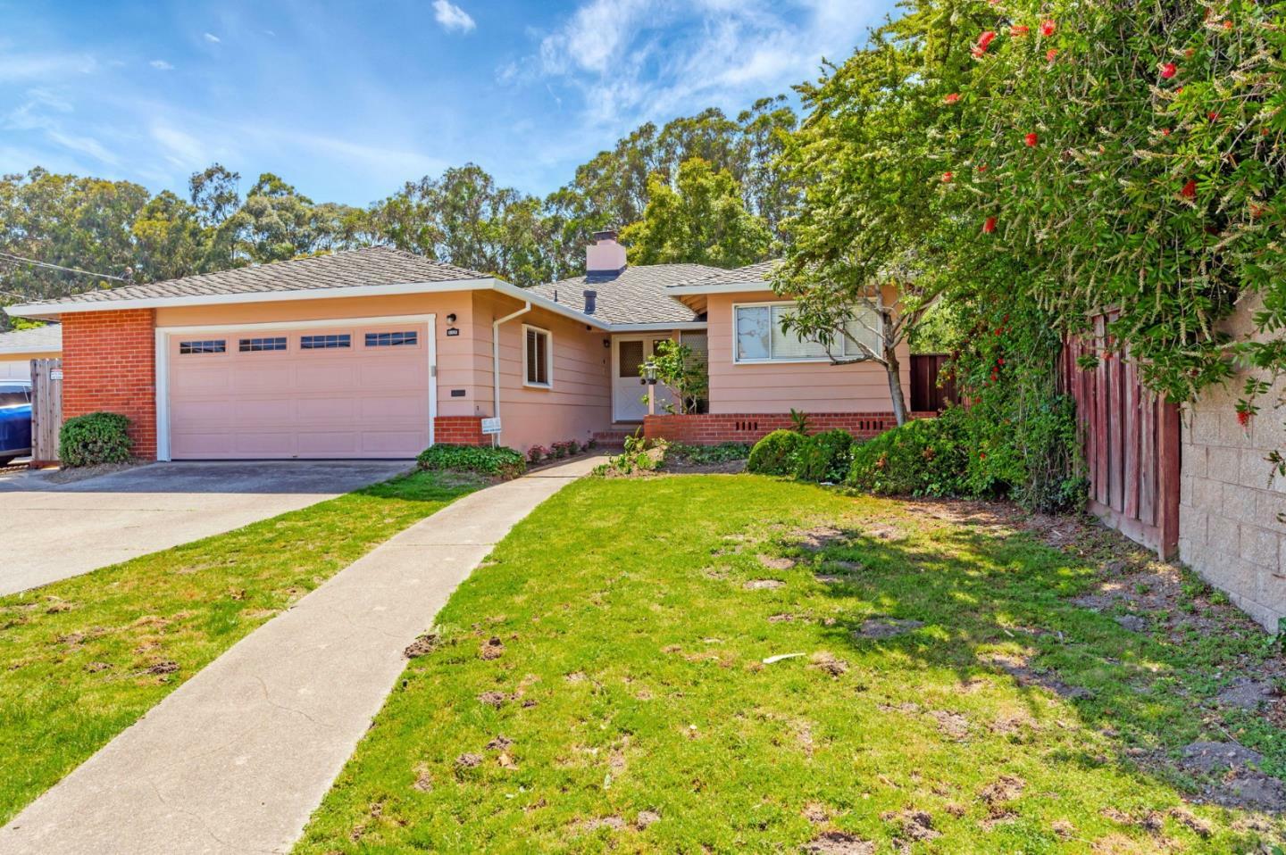 Property Photo: 3320 Crestmoor Drive CA 94066