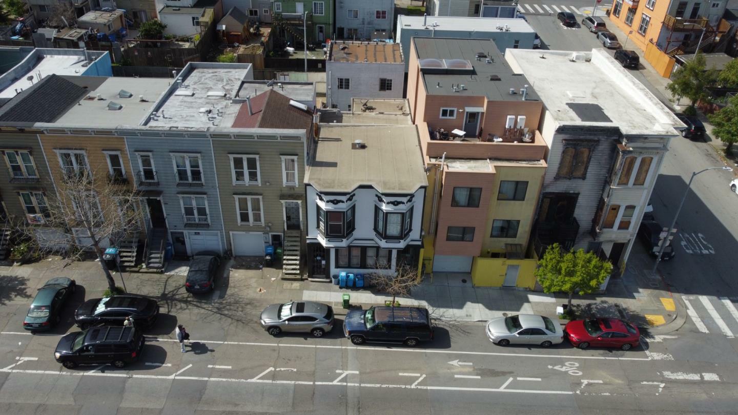 Property Photo: 1887 Oakdale Avenue CA 94124