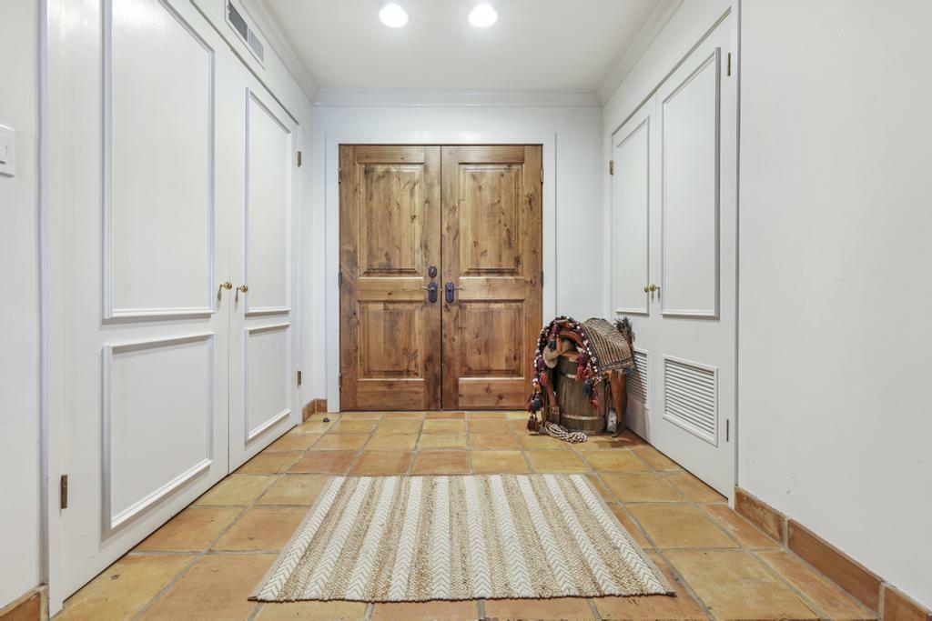 Property Photo: 2803 Summit 1 Condo Drive Dr 2803 ID 83353