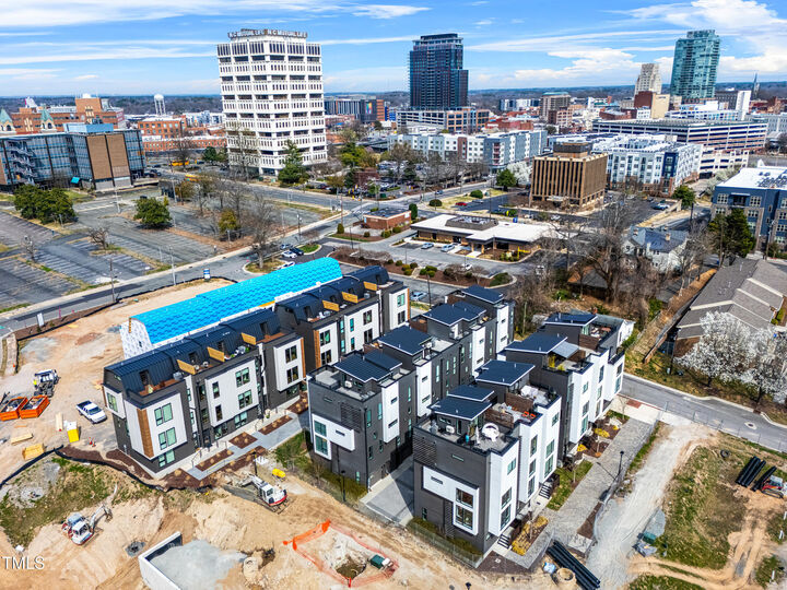 Property Photo:  512 Gordon Street #304  NC 27701 