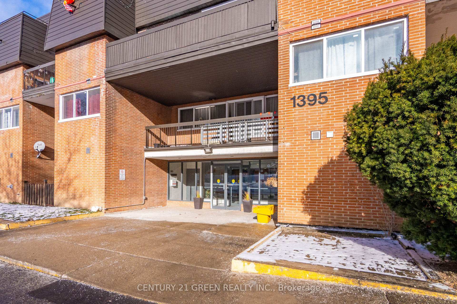 Property Photo: 1395 Williamsport Drive 342 ON L4X 2T4