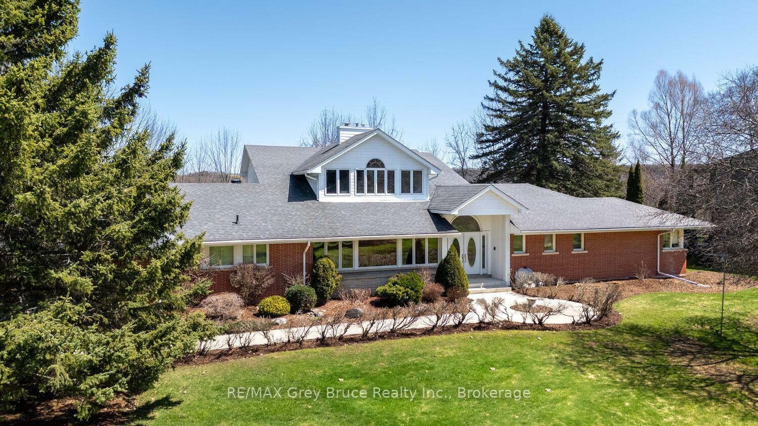 525 4th Avenue W  Owen Sound ON N4K 4V3 photo