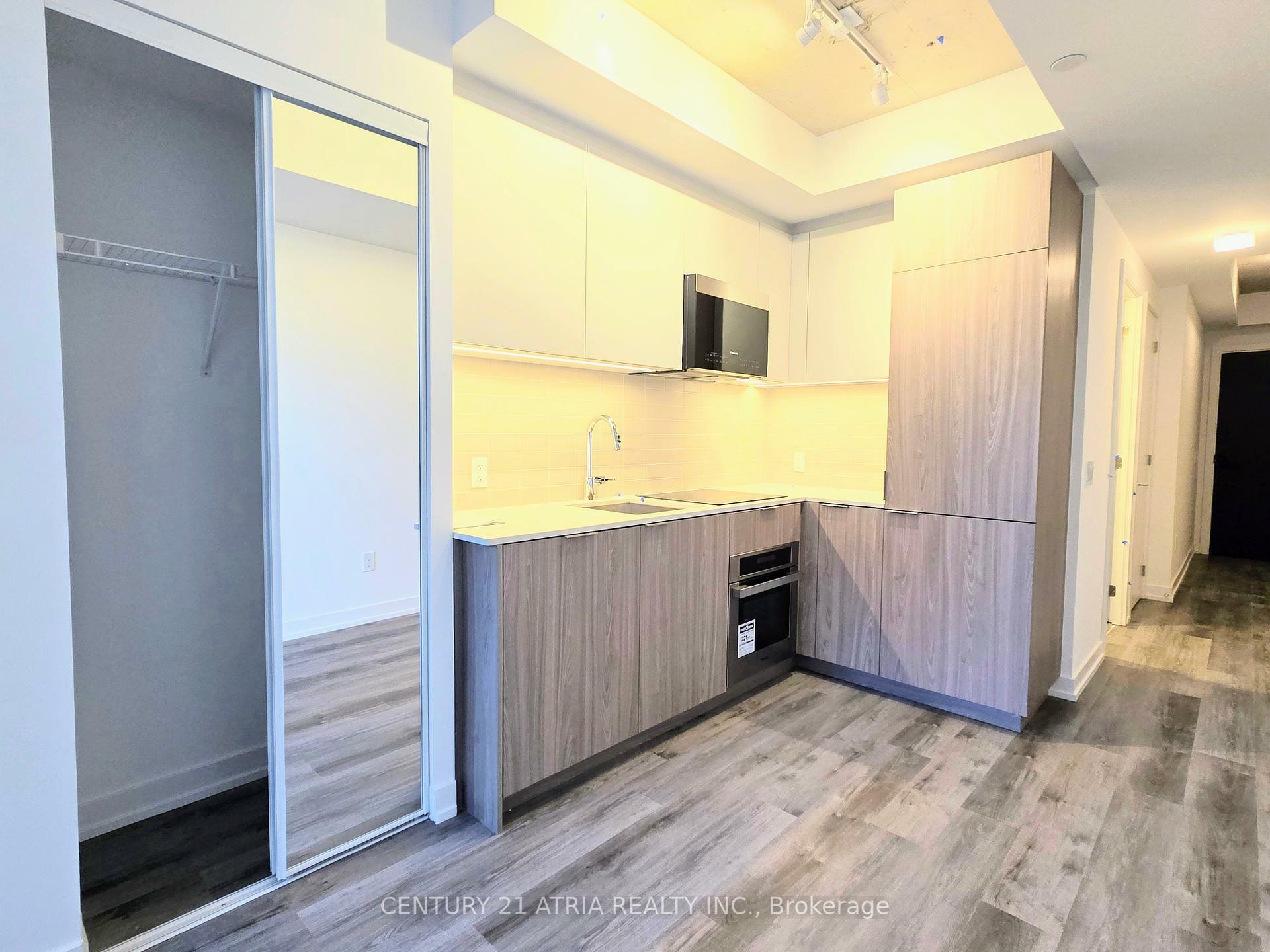 Property Photo: 28 Eastern Avenue 1002 ON M5A 0Y2
