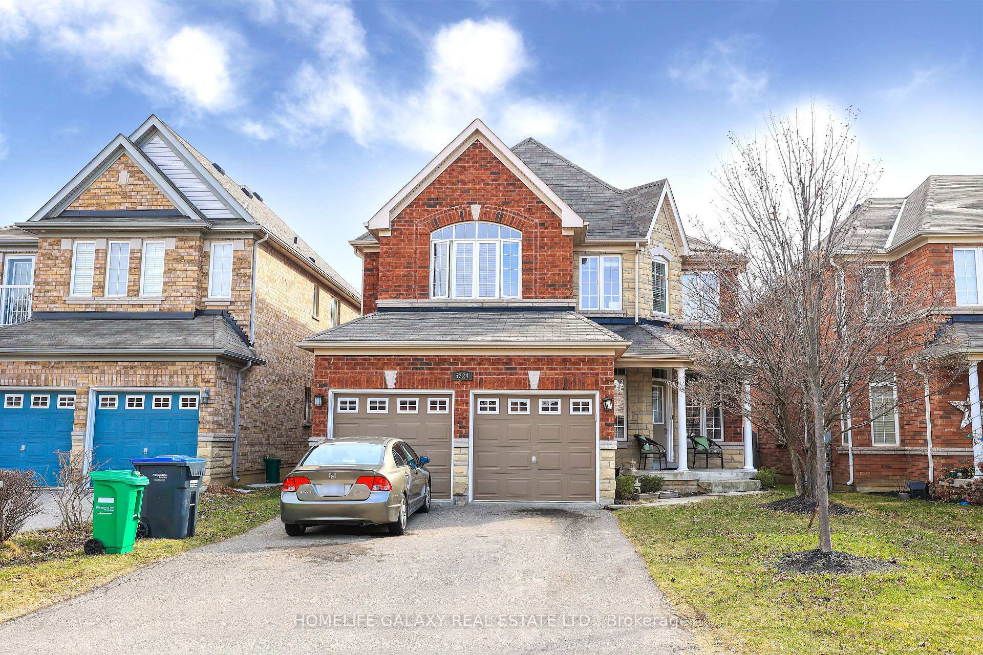 5324 Snowbird Court  Mississauga ON L5M 0P9 photo