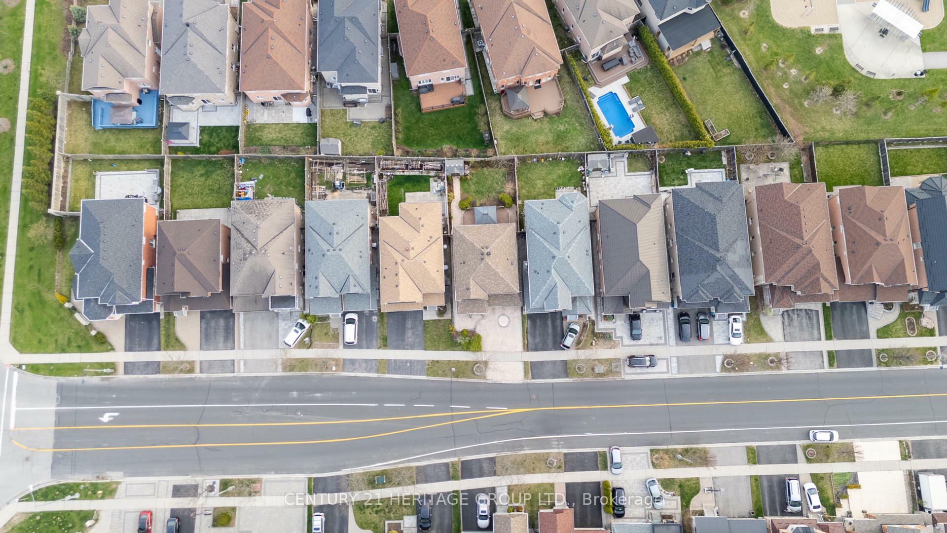 Photo de la propriété: 12 Fieldside Street ON L6B 0B4