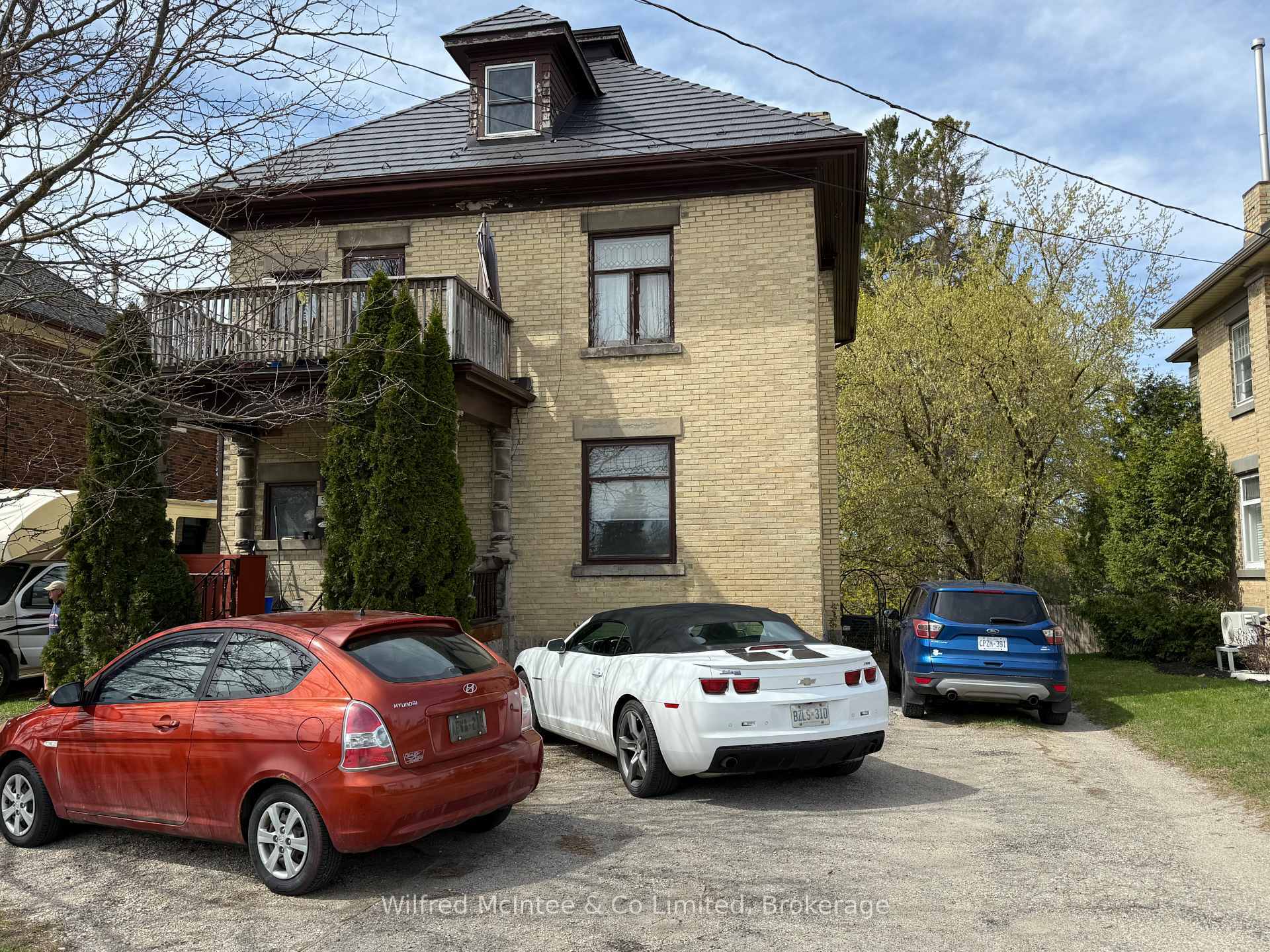 Property Photo: 570 10th. Street ON N4N 1R7