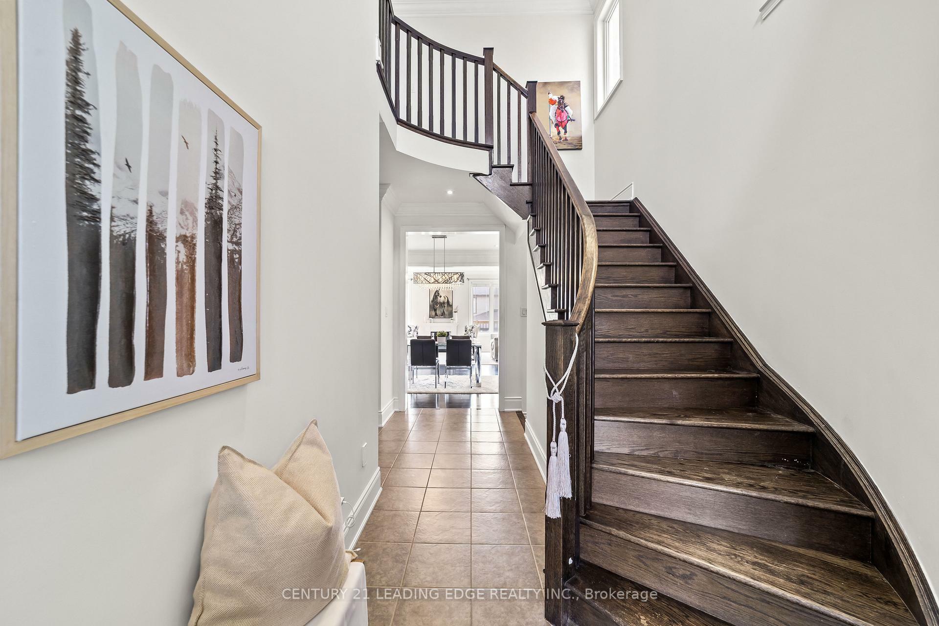 Property Photo: 280 Ruhl Drive ON L9T 8J7