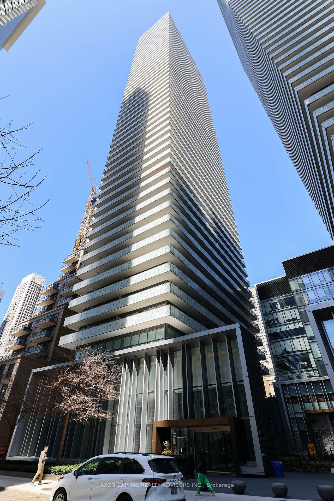 Property Photo: 42 Charles Street E 4004 ON M4Y 1N3