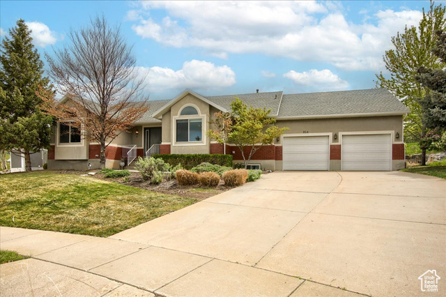 Property Photo: 954 Mink Cir UT 84054
