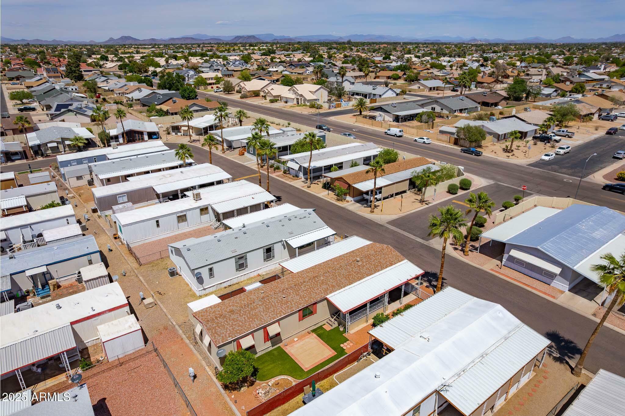 Property Photo: 10955 N 79th Avenue 40 AZ 85345