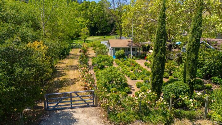 2267 Westside Road  Healdsburg CA 95448 photo