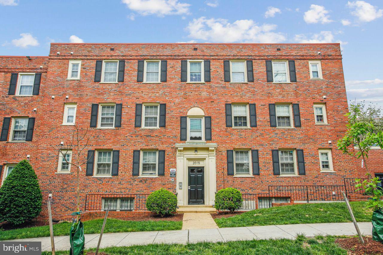 Property Photo: 2015 37th Street SE 301 DC 20020