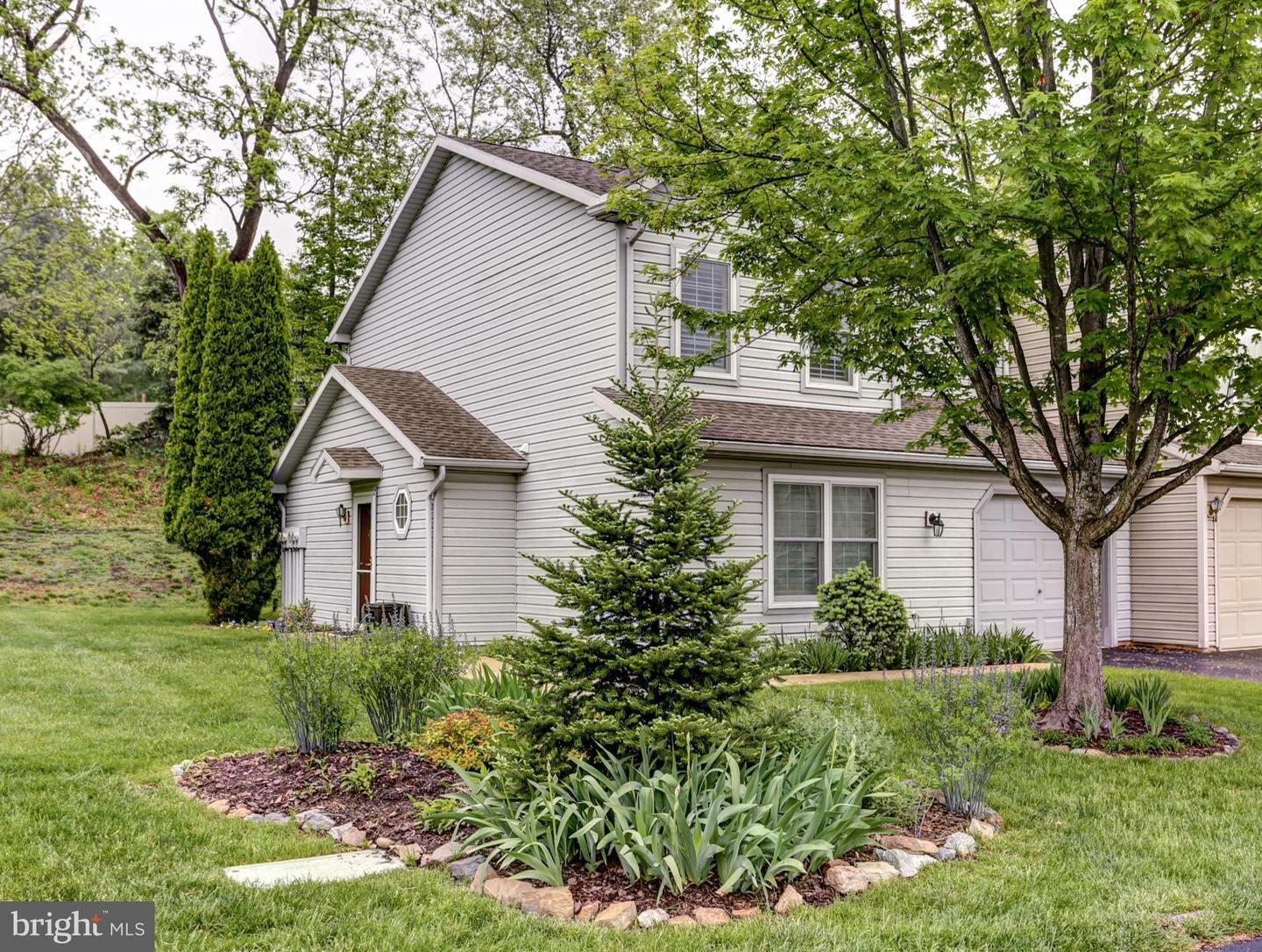 Property Photo: 127 Hiddenwood Drive PA 17110