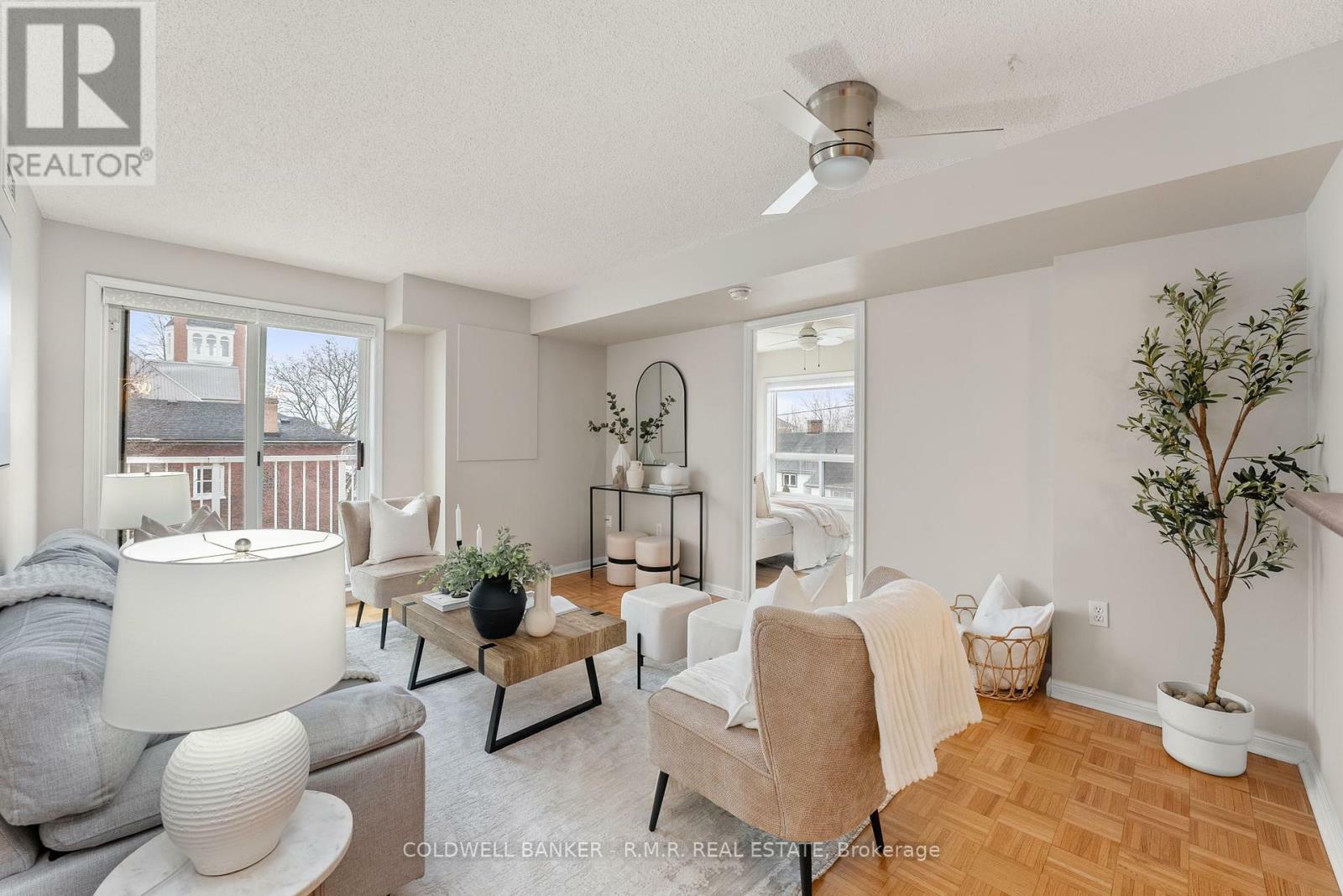 Property Photo: 95 Wellington Street 313 ON L1C 5A1