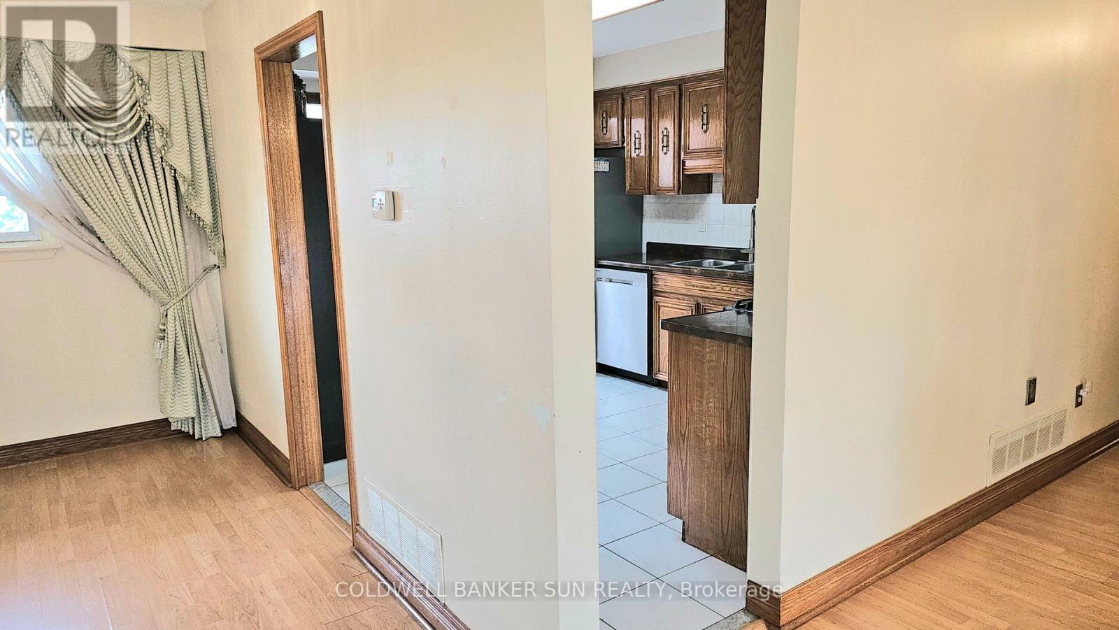Property Photo: 7 Glenforest Road ON L6S 1L8