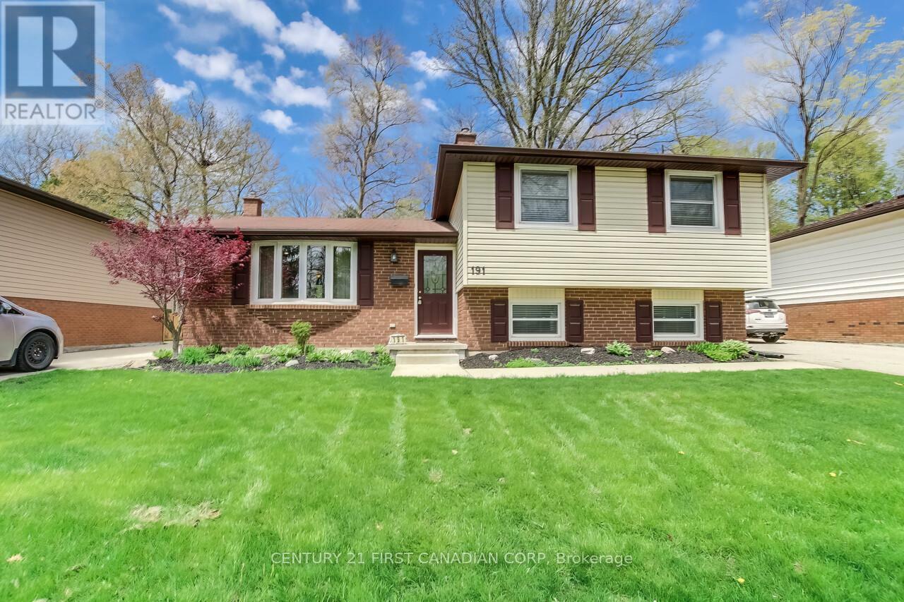 Property Photo: 191 Estella Road ON N6J 2G9