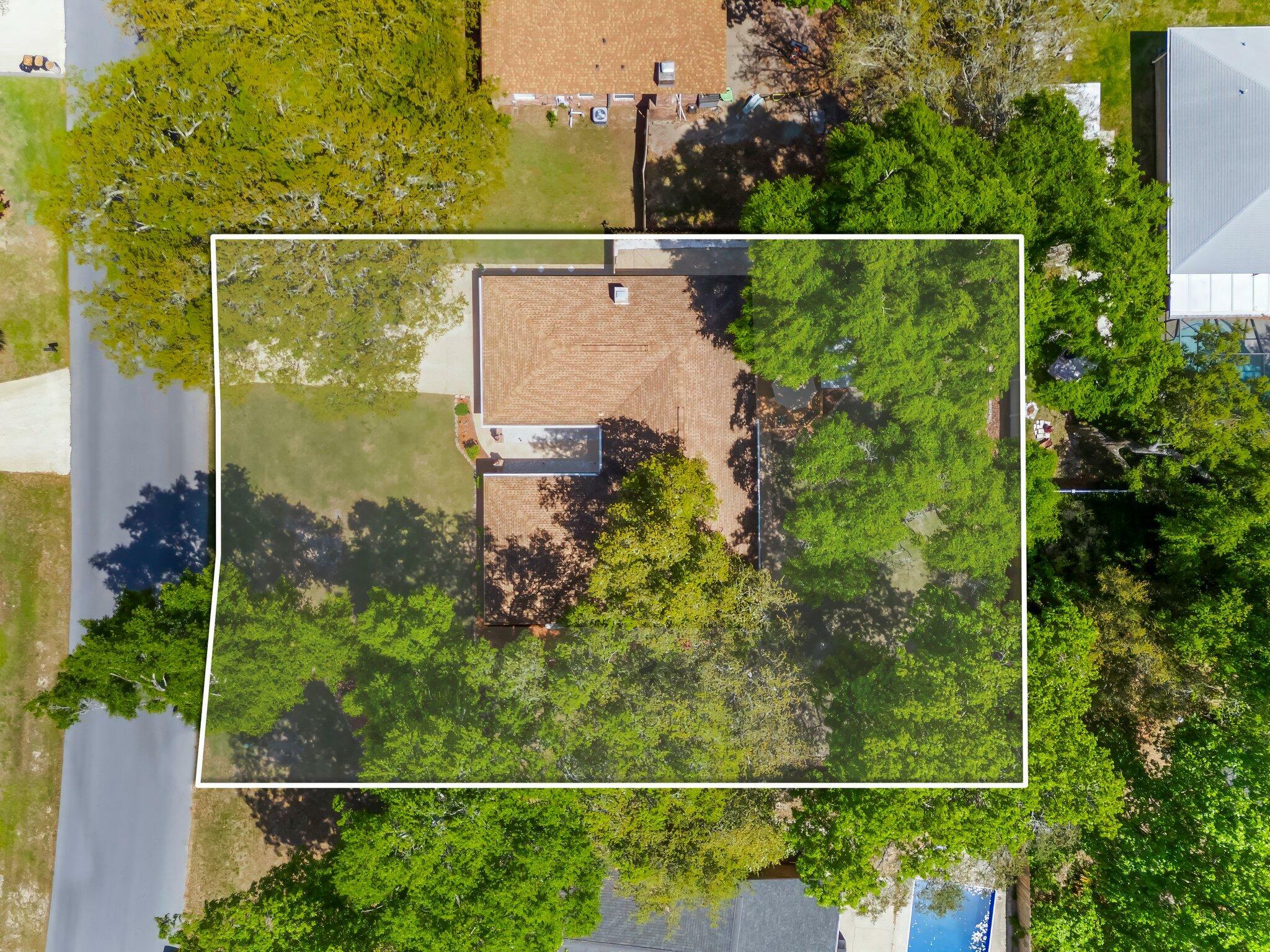 Property Photo: 149 Raintree Boulevard FL 32578